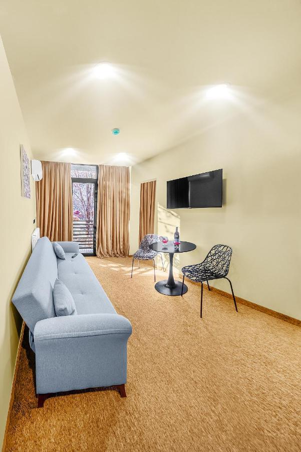Lalo Hotel Abastumani Eksteriør billede