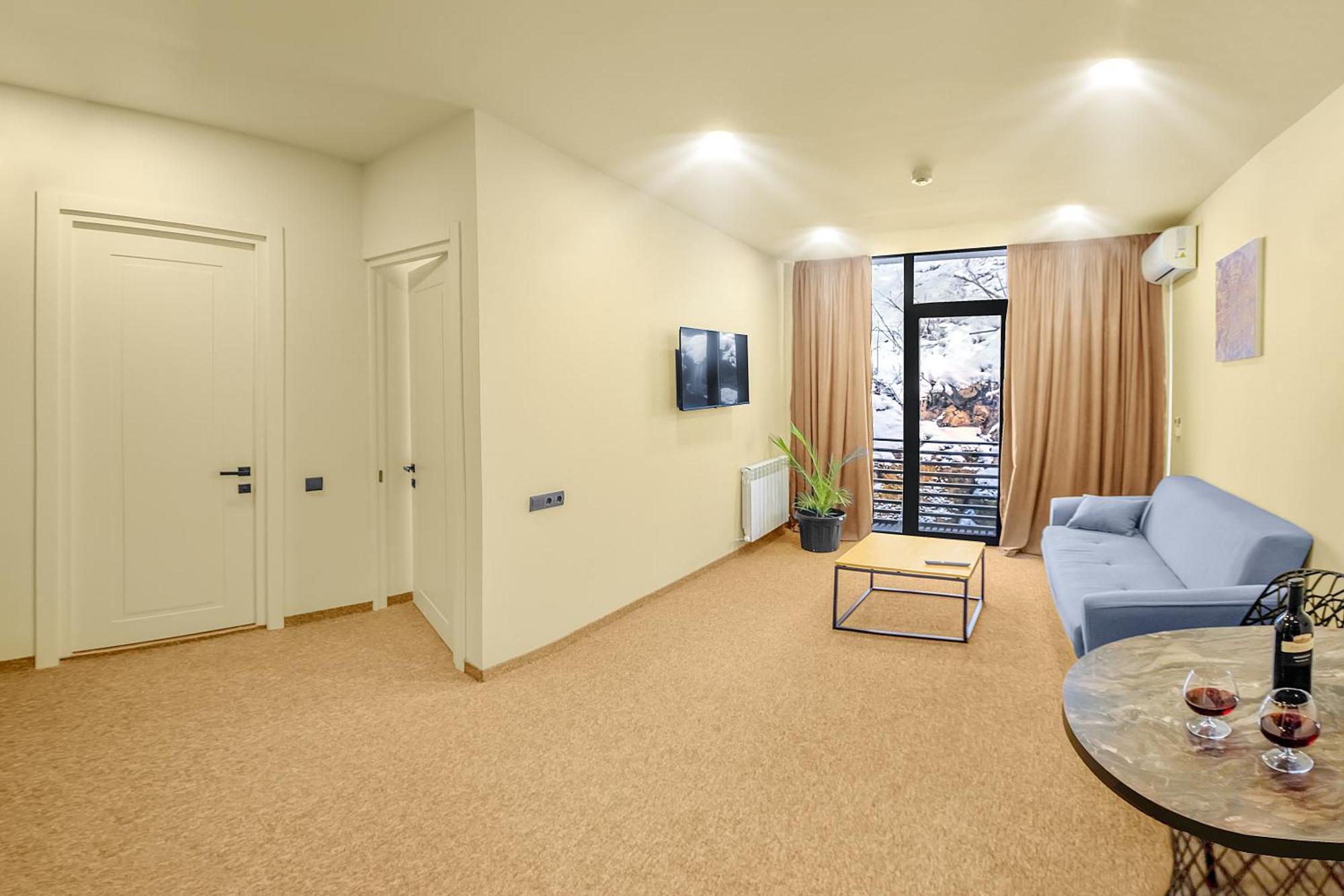 Lalo Hotel Abastumani Eksteriør billede